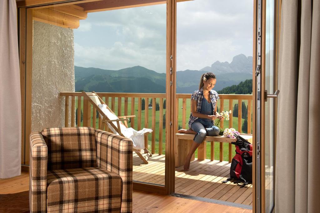 Sporthotel Sonne Alpe Di Siusi Luaran gambar